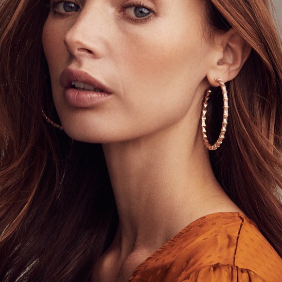 Kendra Scott Jewelry - Kendra Scott, Gold Veda Hoop Earrings
